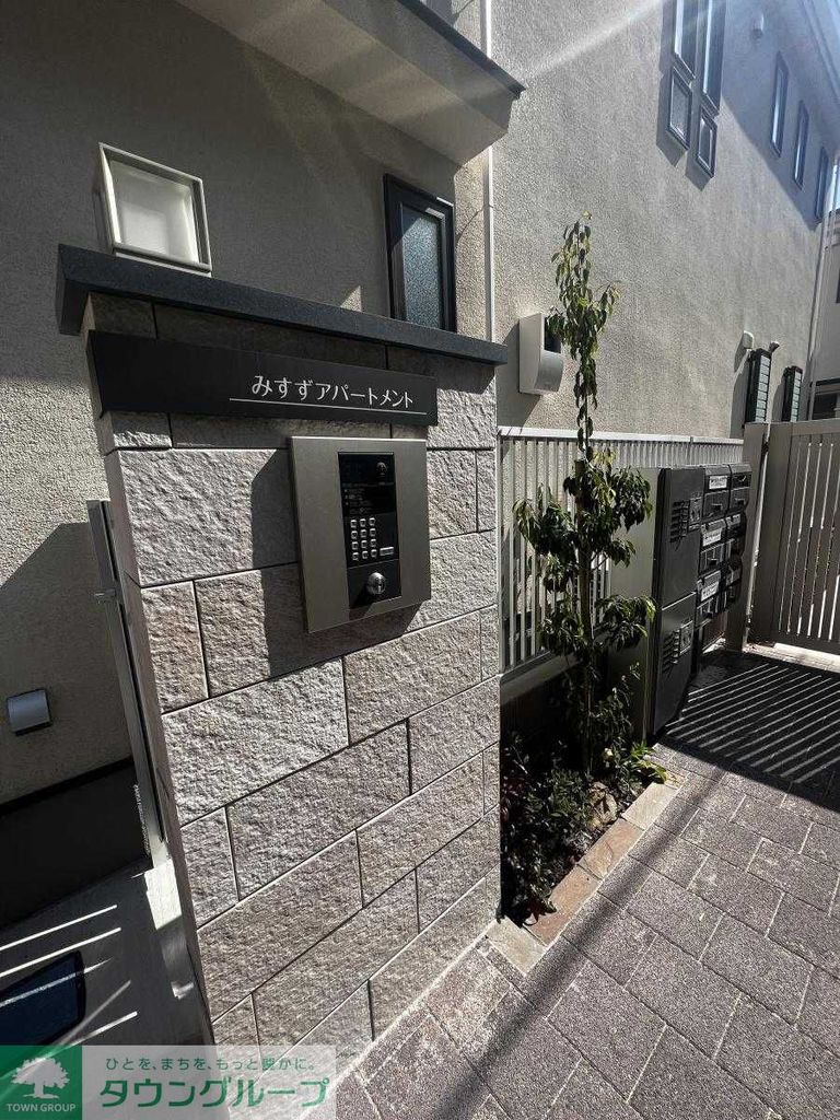 エントランス　エントランス