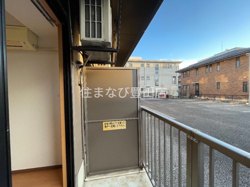 バルコニー　同型別部屋写真