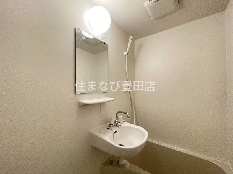 居室・リビング　同型別部屋写真