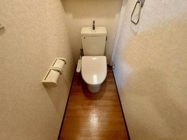 トイレ　トイレ