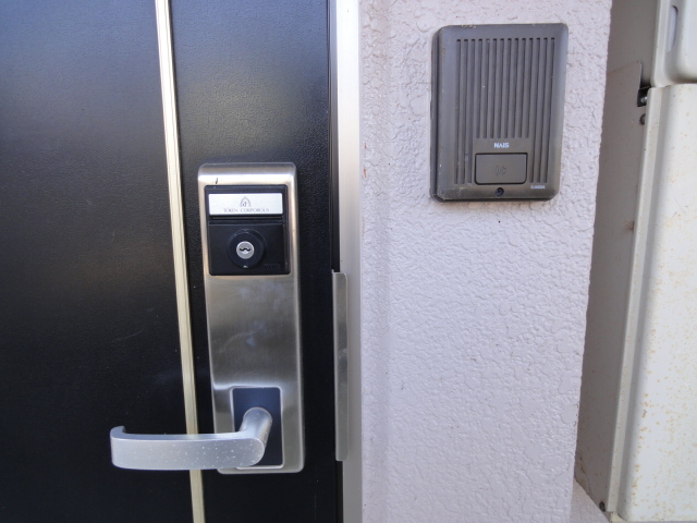 玄関　カードキー