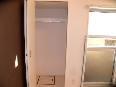 収納　収納（イメージ）