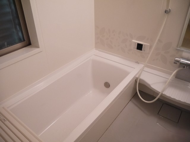 バス・シャワールーム　お風呂です