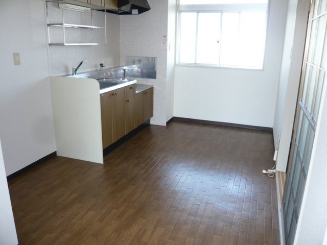 その他部屋・スペース　窓もついて、明る～いキッチン