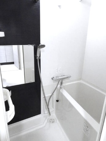 バス・シャワールーム　風呂