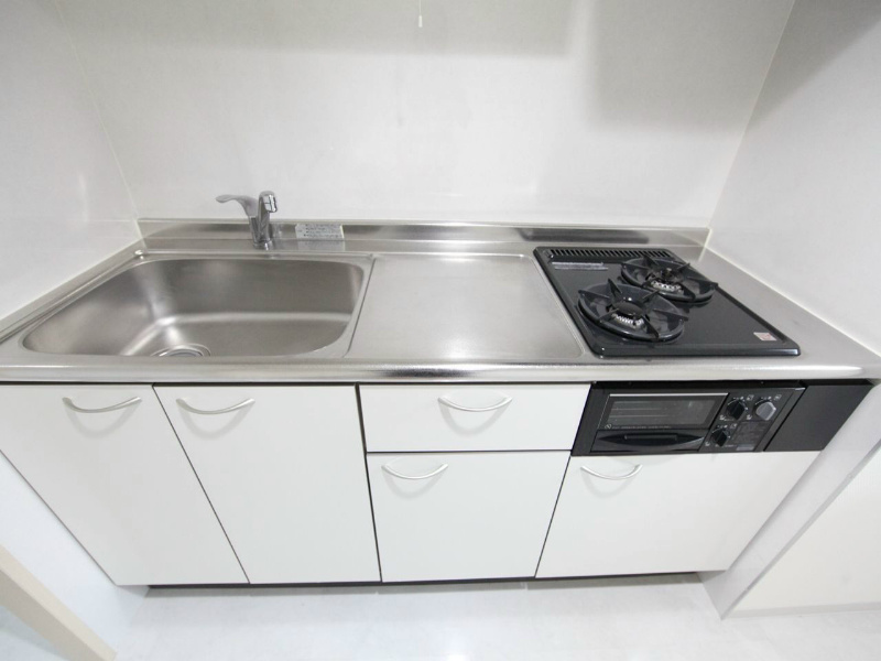 キッチン　システムキッチン（ガス2口コンログリル付）