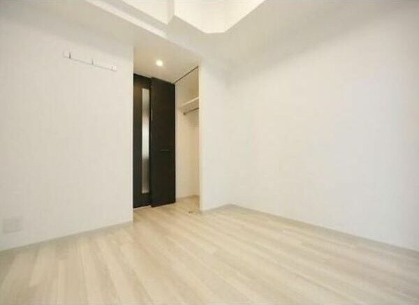 その他部屋・スペース　明るい色調の室内です