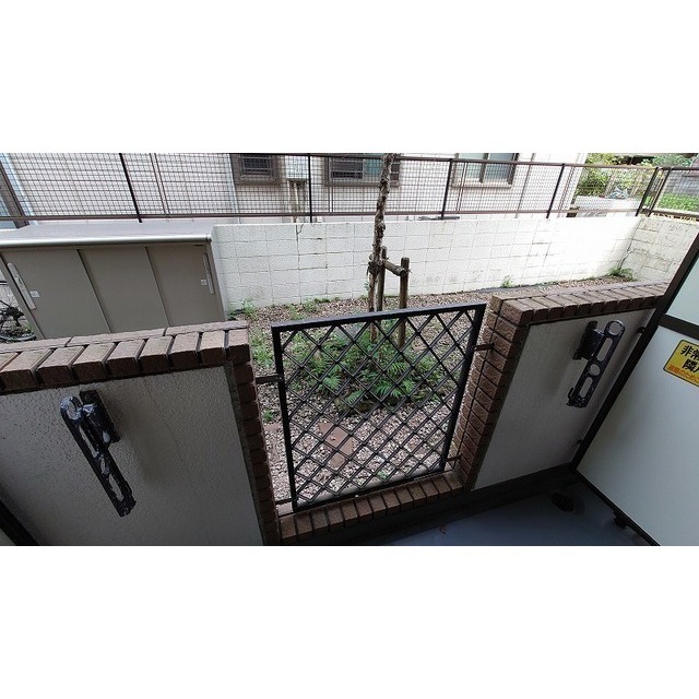 バルコニー　広々としたバルコニーです