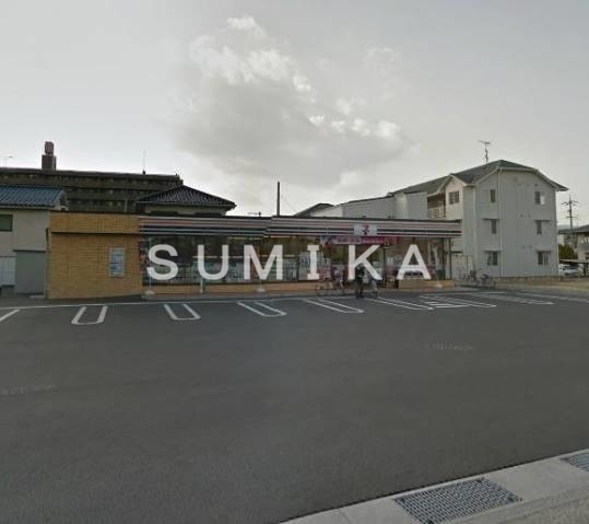 コンビニ　セブンイレブン岡山関店（コンビニ）まで597m