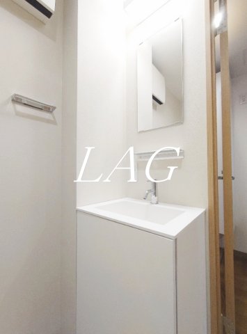 洗面設備　洗面台です。