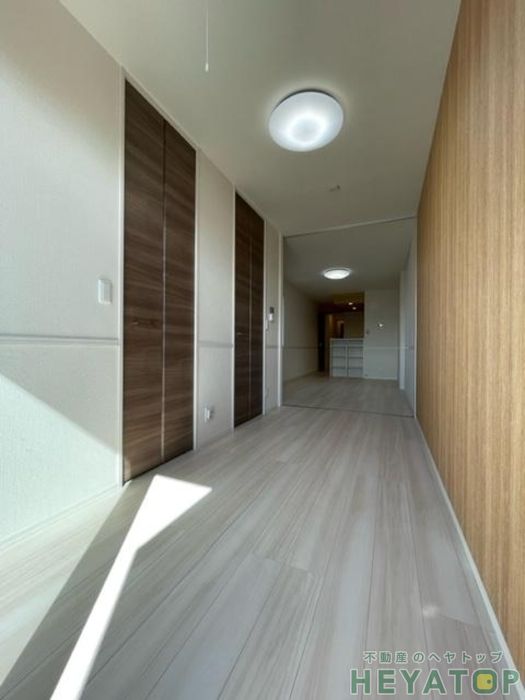 その他　洋室４帖