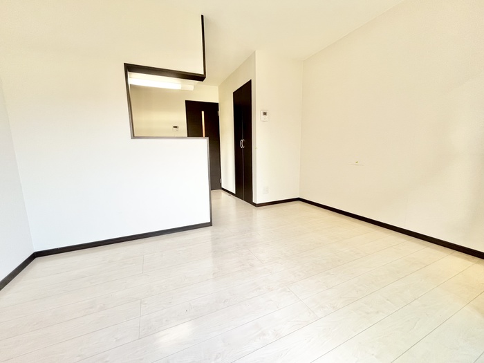 居室・リビング　※同物件、別号室の写真