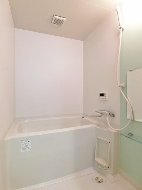 バス・シャワールーム　図面と現状に相違がある場合には現状を優先