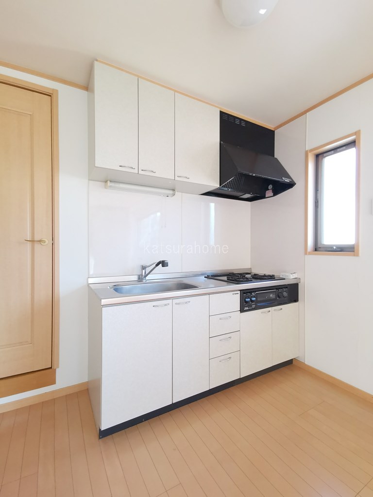 キッチン　※同タイプ室内写真