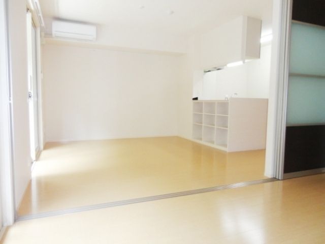 居室・リビング　★明るいリビング★