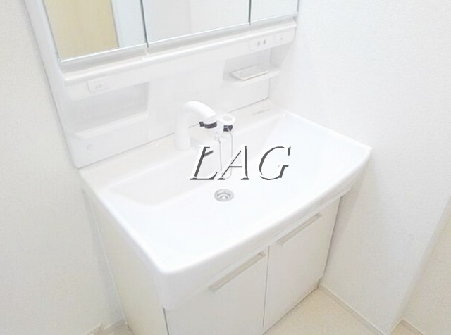 洗面設備　洗面台です。