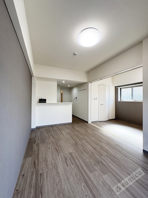 居室・リビング　ネットは無料で利用可能です♪♪