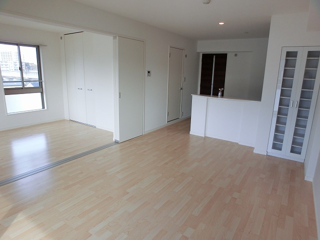 居室・リビング　掲載室内写真：現況優先