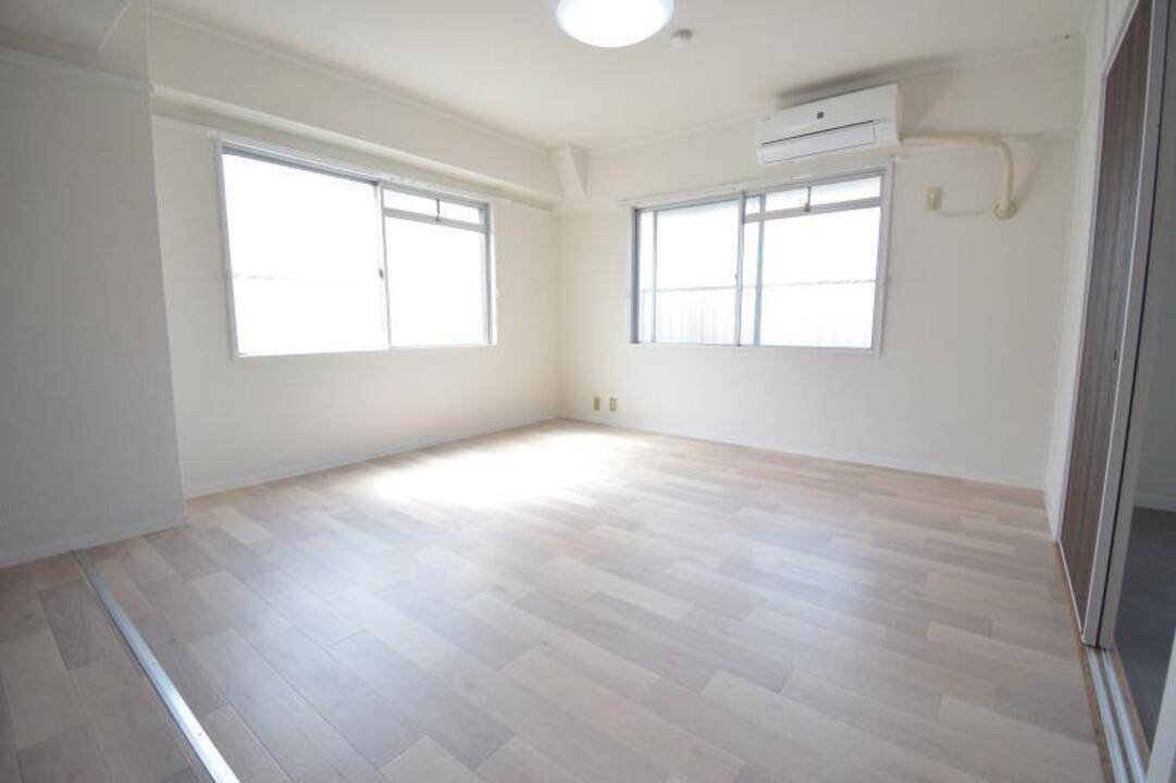 居室・リビング　リビング