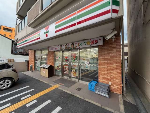 その他　セブンイレブン尼崎杭瀬南新町店（その他）まで321m