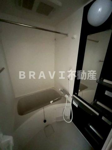 バス・シャワールーム　【ラシーヌ瓦屋町】きれいなお風呂です