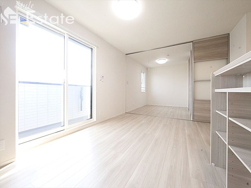 居室・リビング　リビング