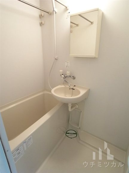 バス・シャワールーム　風呂