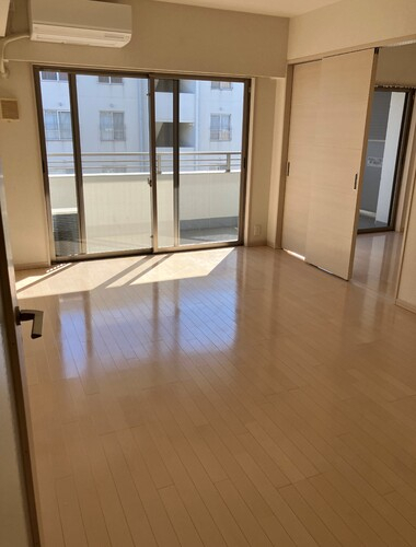 居室・リビング　使いやすい居間です