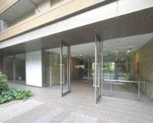 エントランス　☆きれいなエントランス☆