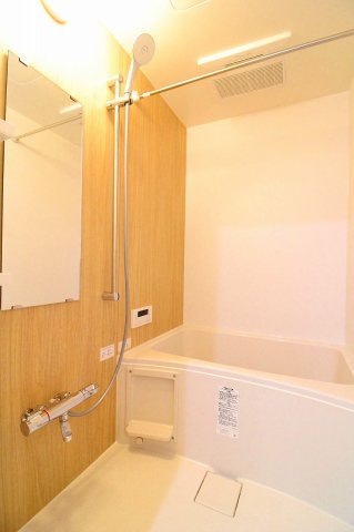 バス・シャワールーム　建築中の為、参考写真となります。 ※現況優先