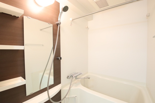 バス・シャワールーム　※別室の参考写真の為、現況優先です。