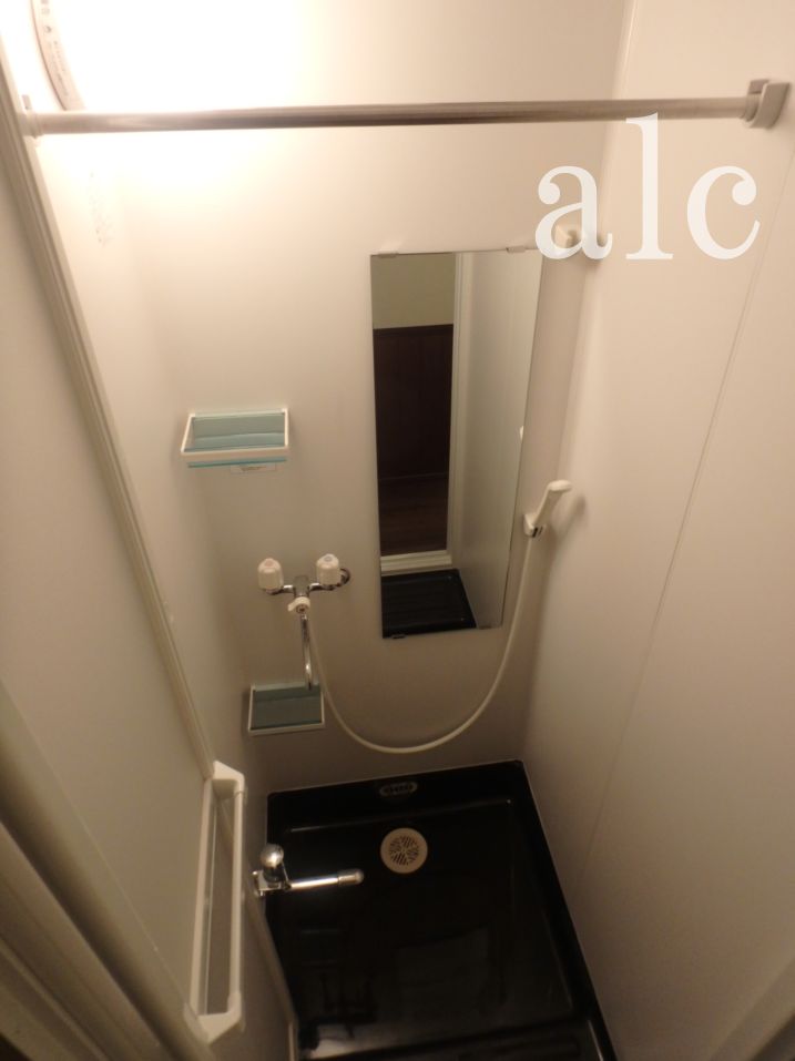 バス・シャワールーム　シャワールーム