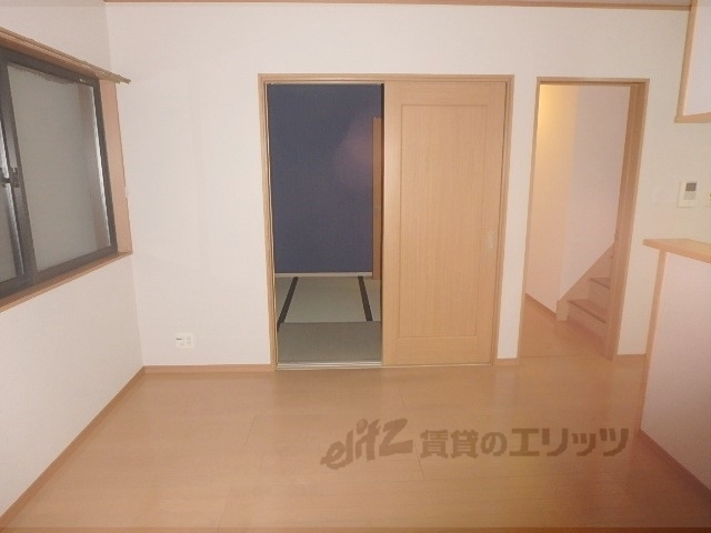 居室・リビング　洋室