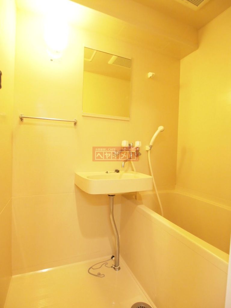 バス・シャワールーム　洗面