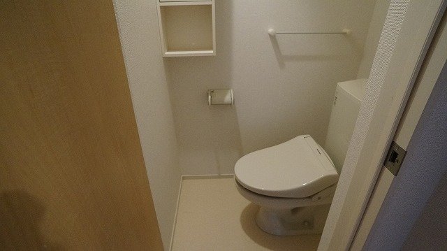 トイレ　ゆったりとした空間のトイレです
