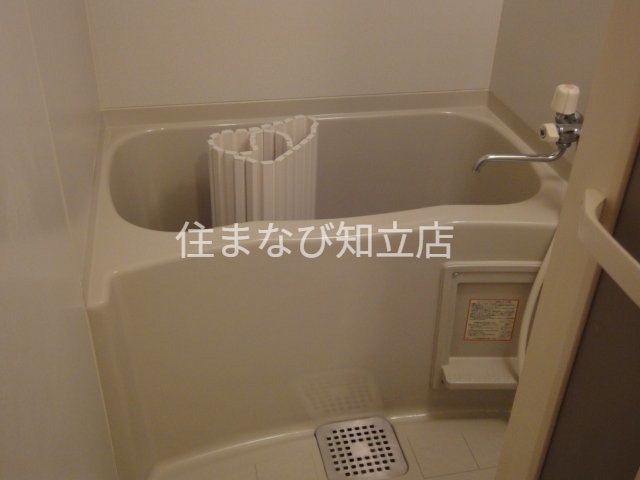バス・シャワールーム　同型別部屋写真