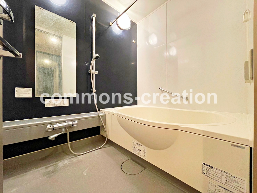 バス・シャワールーム　※別部屋写真