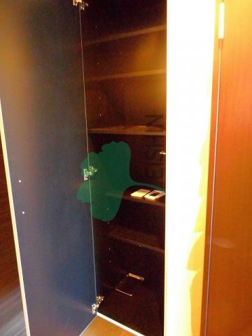 玄関　下駄箱もしっかりついてます！