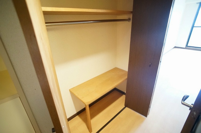 収納　別号室