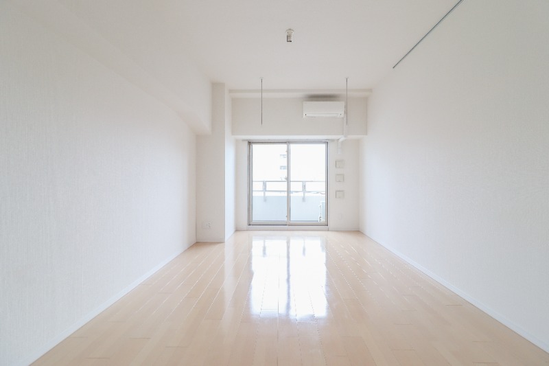 居室・リビング　図面と現状に相違がある場合には現状を優先