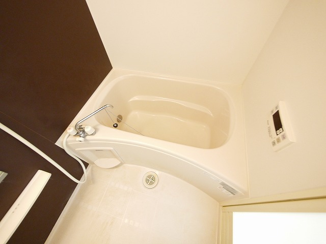 バス・シャワールーム　お風呂です