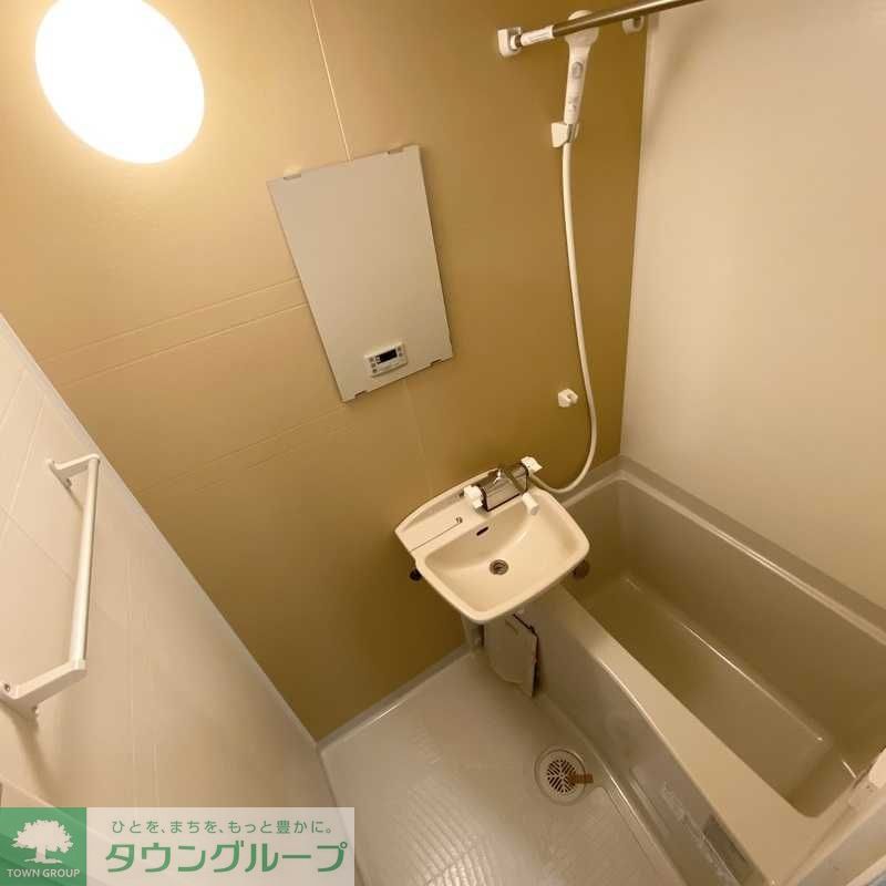 バス・シャワールーム　バス