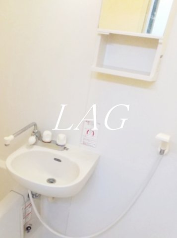 洗面設備　洗面台です。