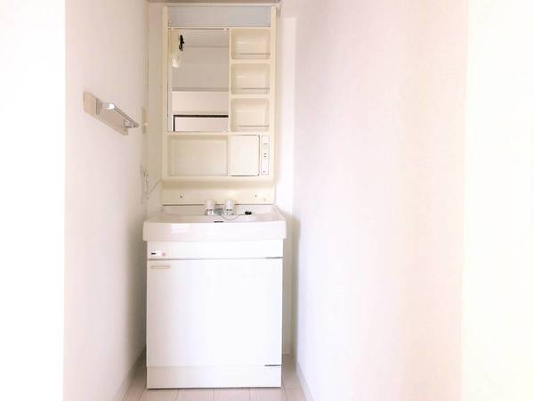 洗面設備　ビレッジハウスの同一物件・同一タイプの間取りの写真です