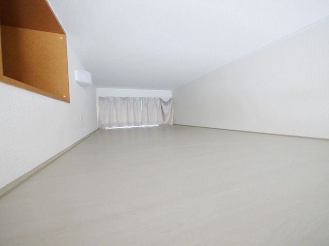 居室・リビング　★３帖のロフト★