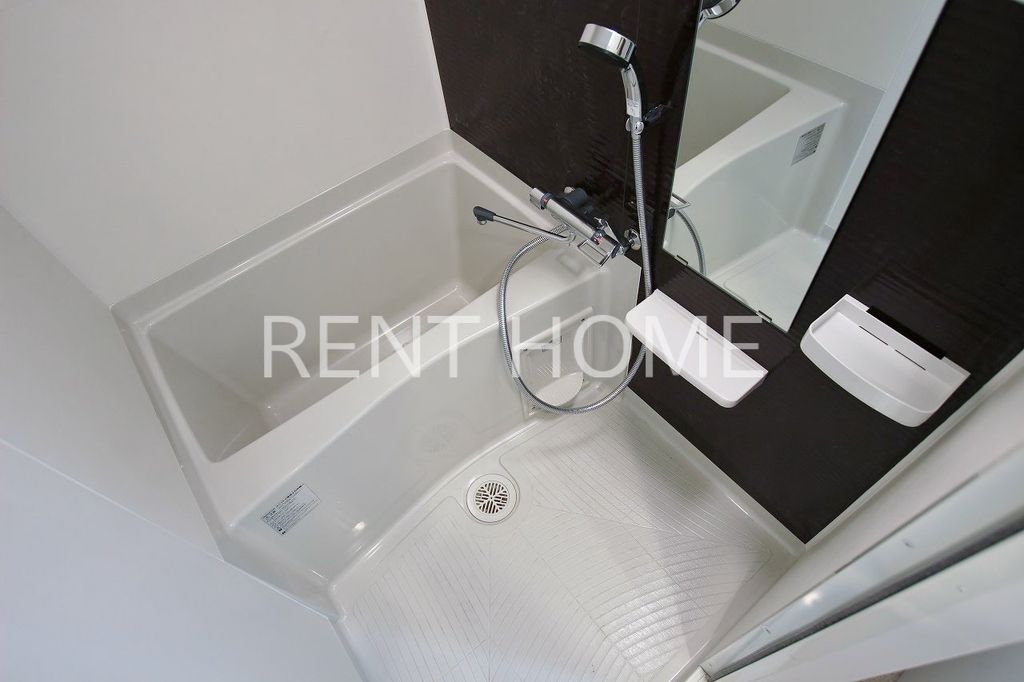 バス・シャワールーム　浴室乾燥機付です