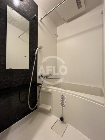 バス・シャワールーム　エスリード新大阪ヴェルデ　浴室