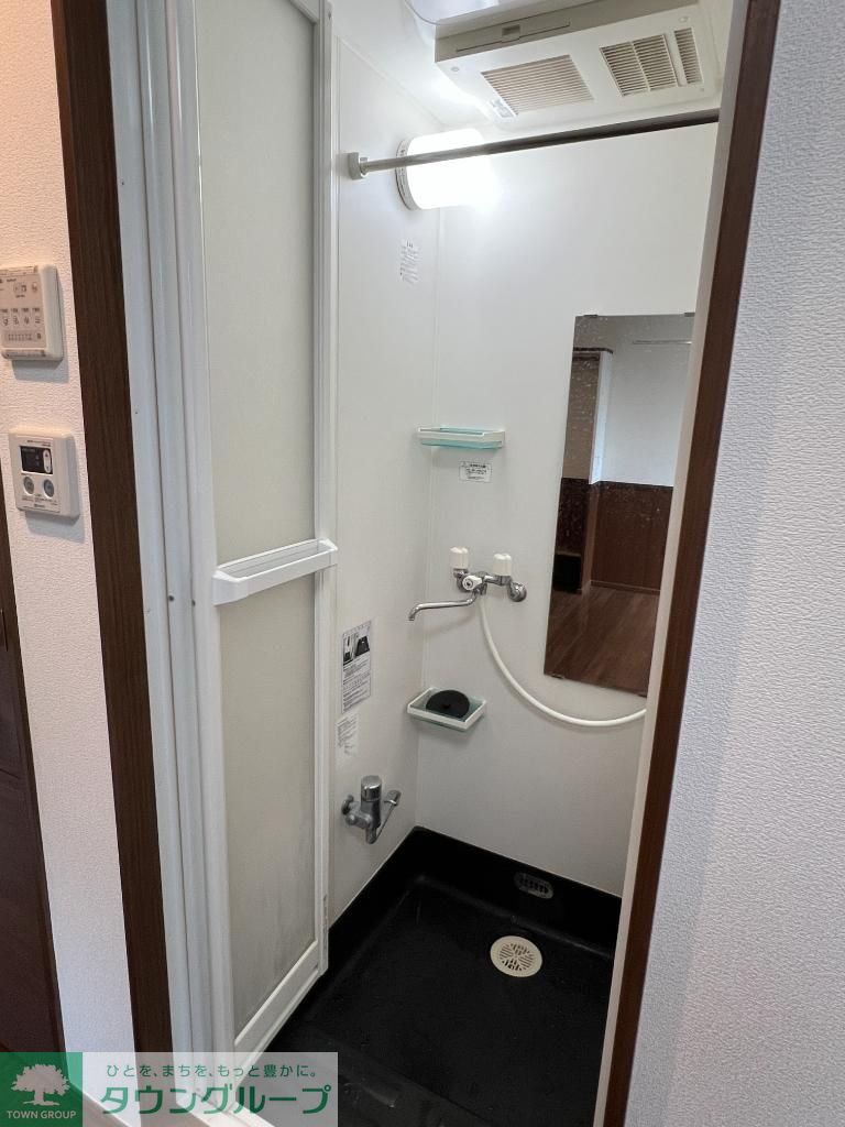 バス・シャワールーム　シャワールーム