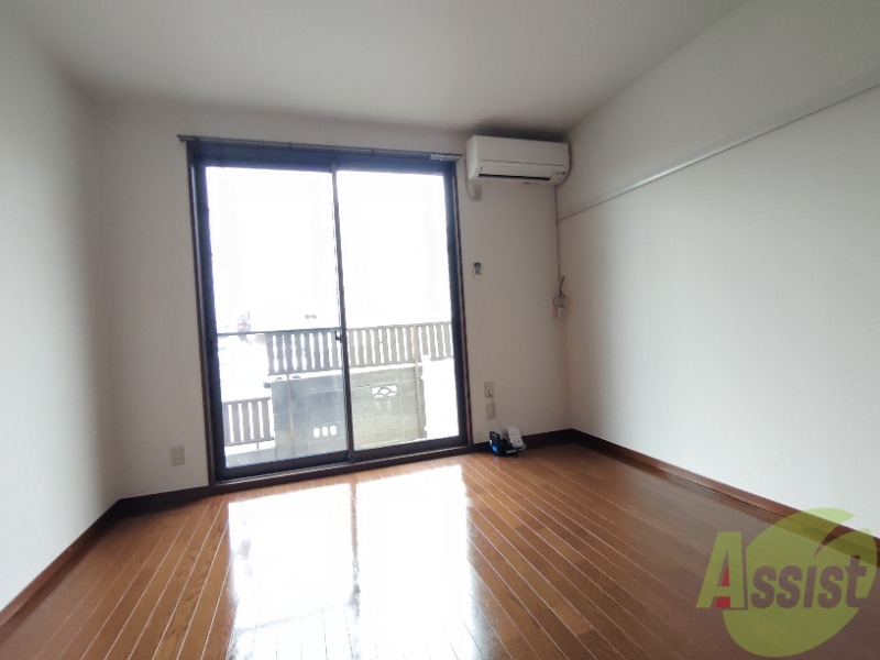 居室・リビング　７．２帖のリビングです。日光の向きは南東です。