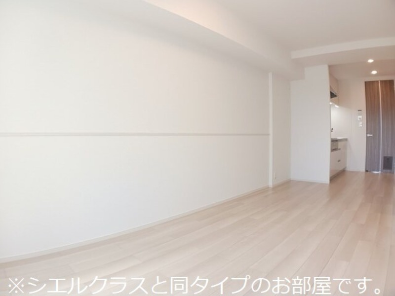 居室・リビング　図面と現状に相違がある場合には現状を優先